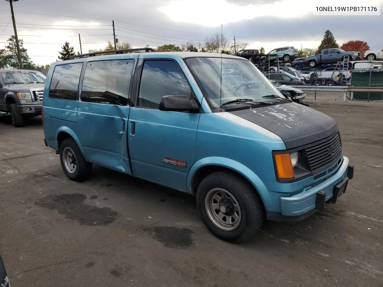 1993 Chevrolet Astro VIN: 1GNEL19W1PB171176 Lot: 78195764