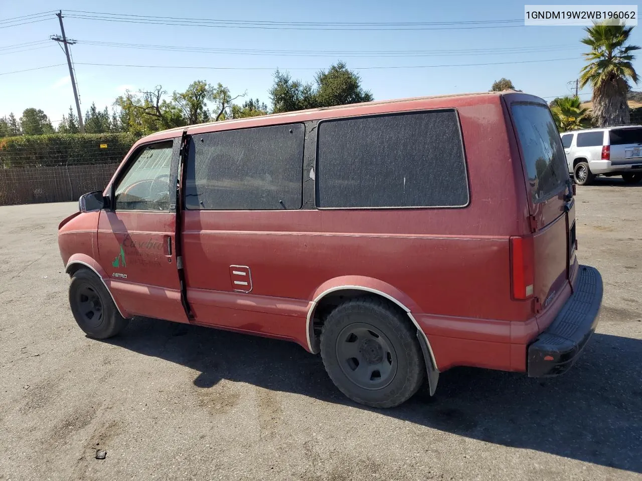 1998 Chevrolet Astro VIN: 1GNDM19W2WB196062 Lot: 74629394