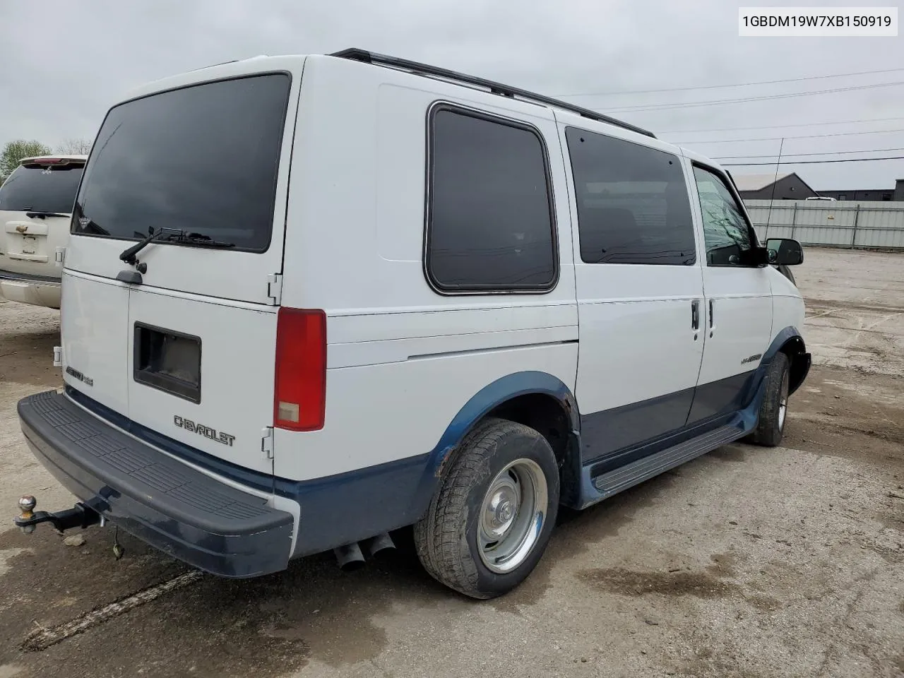 1999 Chevrolet Astro VIN: 1GBDM19W7XB150919 Lot: 50349814