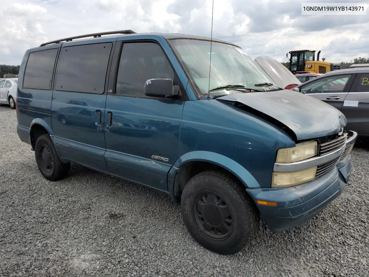 2000 Chevrolet Astro VIN: 1GNDM19W1YB143971 Lot: 77984874