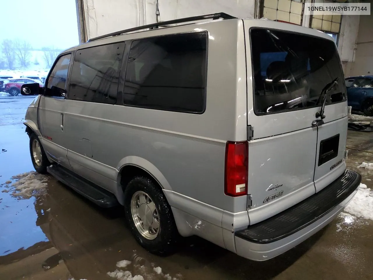 2000 Chevrolet Astro VIN: 1GNEL19W5YB177144 Lot: 79473014