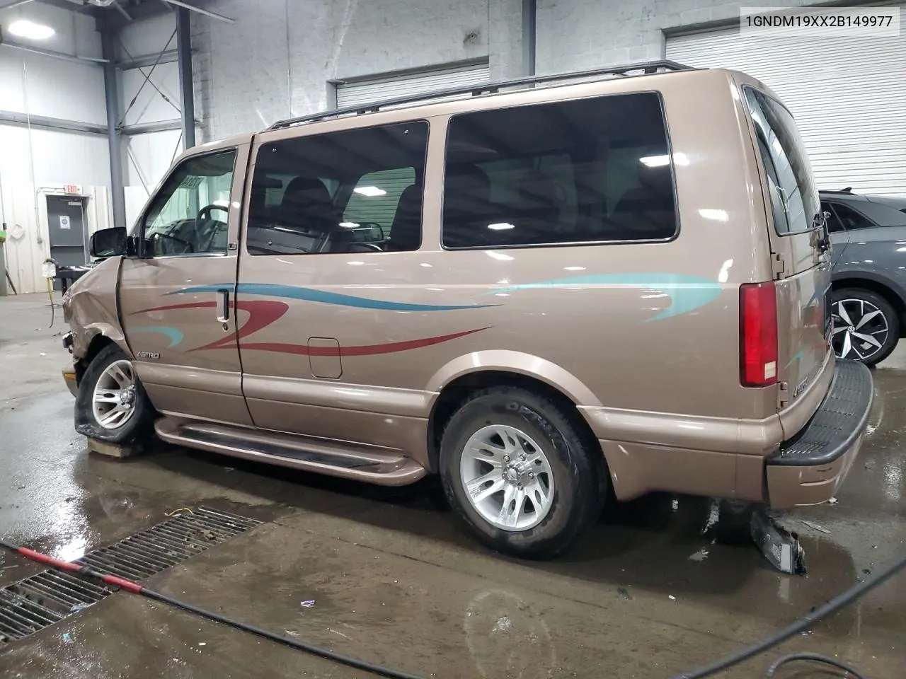 1GNDM19XX2B149977 2002 Chevrolet Astro