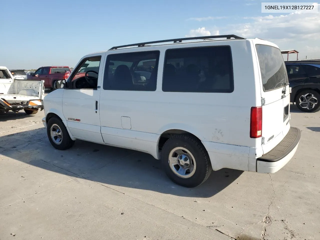 2002 Chevrolet Astro VIN: 1GNEL19X12B127227 Lot: 77872814