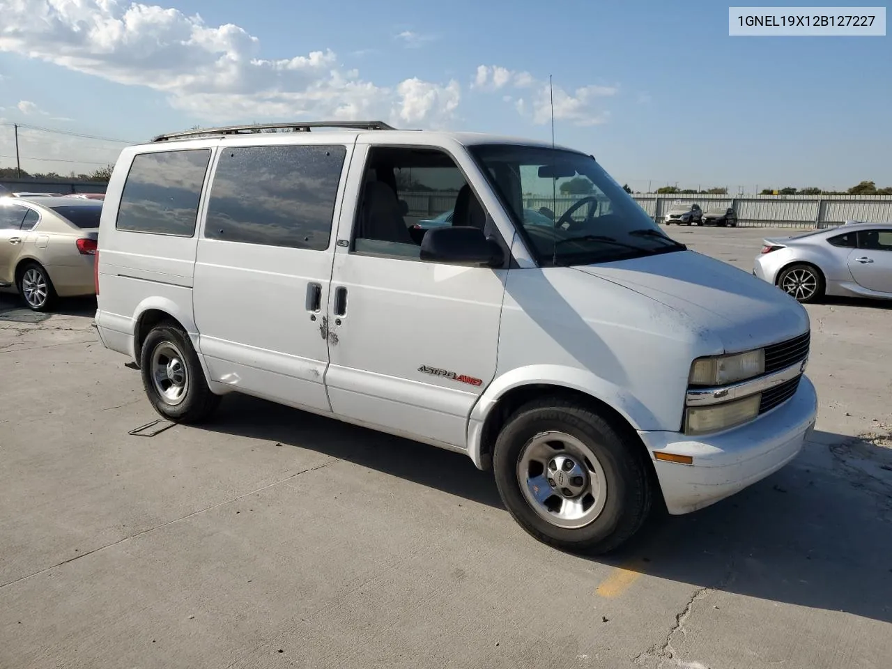 2002 Chevrolet Astro VIN: 1GNEL19X12B127227 Lot: 77872814