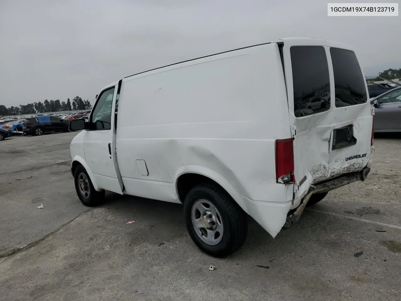 2004 Chevrolet Astro VIN: 1GCDM19X74B123719 Lot: 55376044