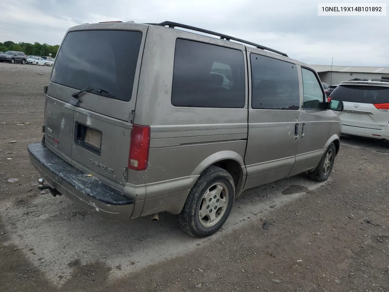 2004 Chevrolet Astro VIN: 1GNEL19X14B101892 Lot: 72381434