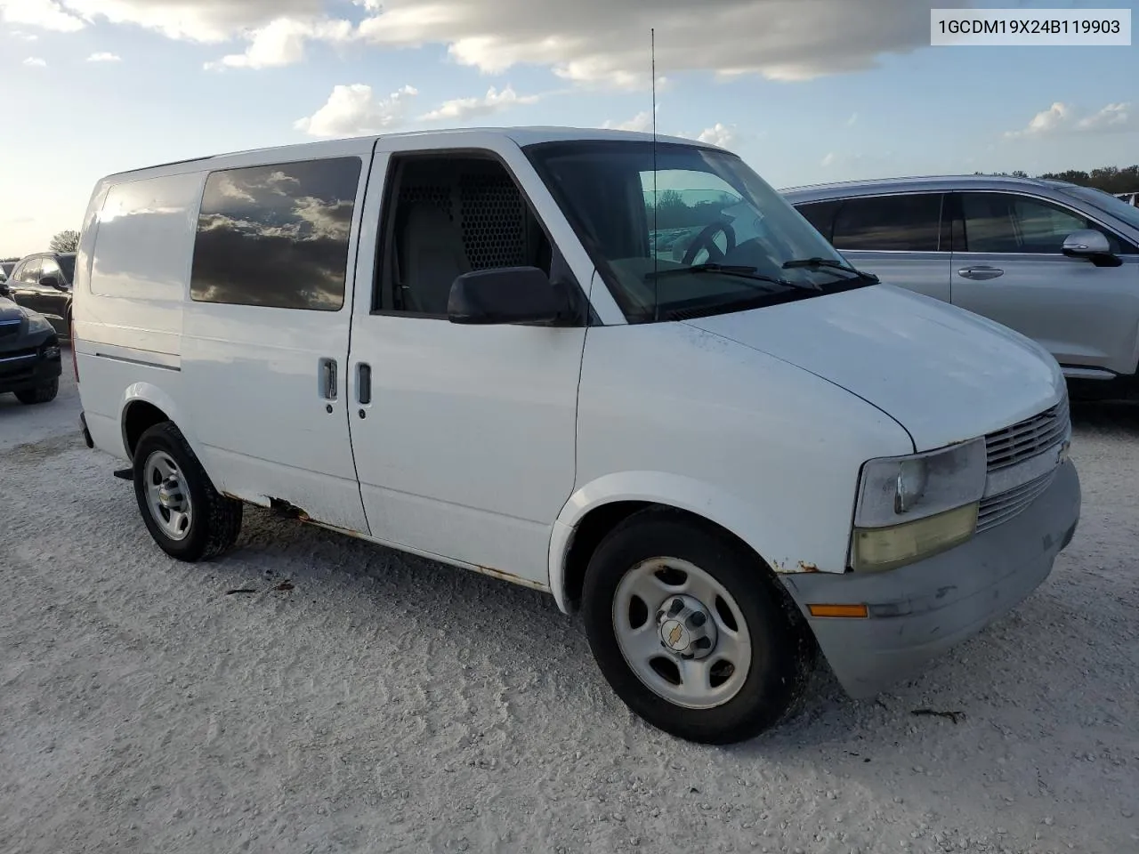 2004 Chevrolet Astro VIN: 1GCDM19X24B119903 Lot: 77430954