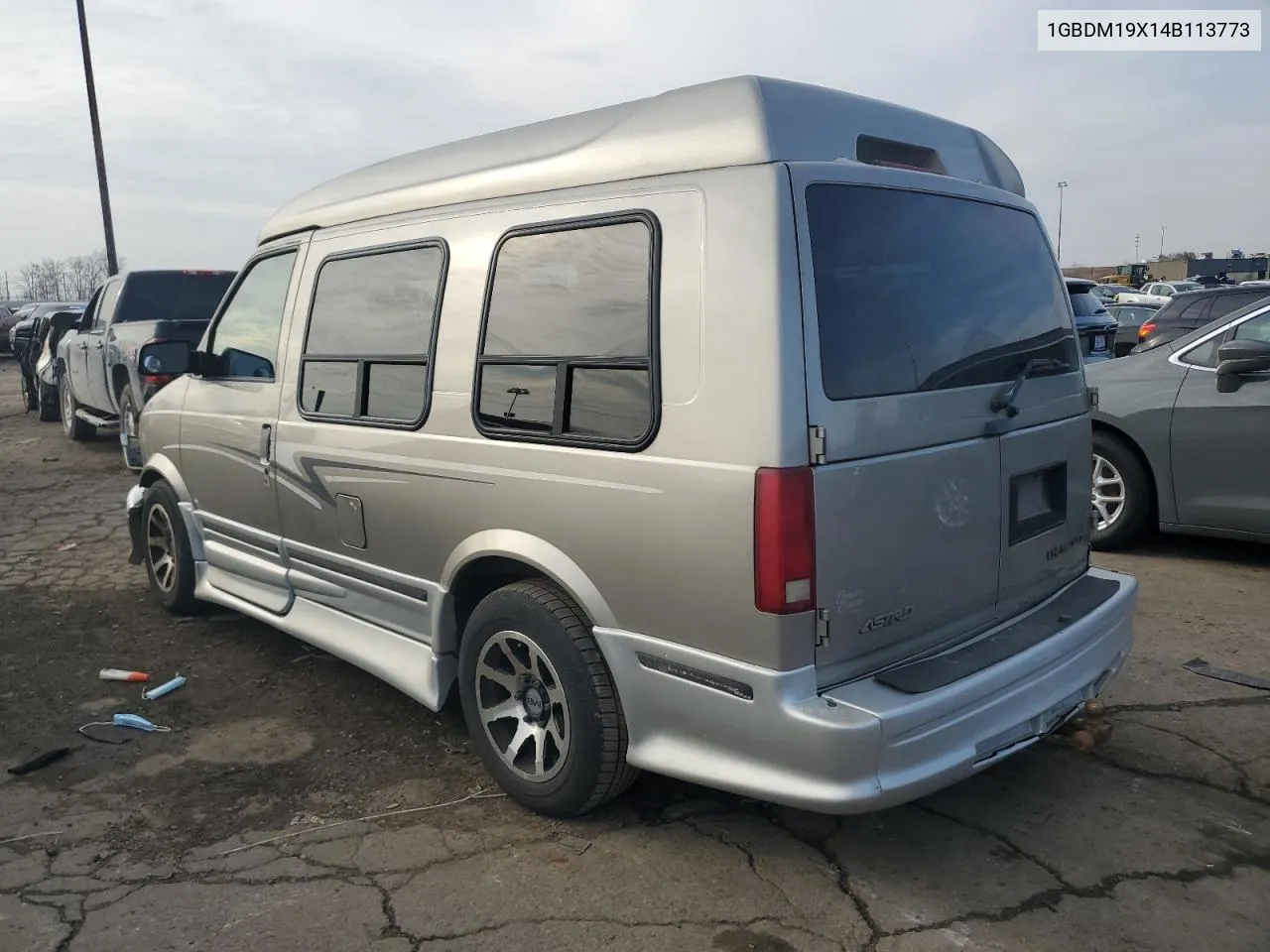 2004 Chevrolet Astro VIN: 1GBDM19X14B113773 Lot: 80942854