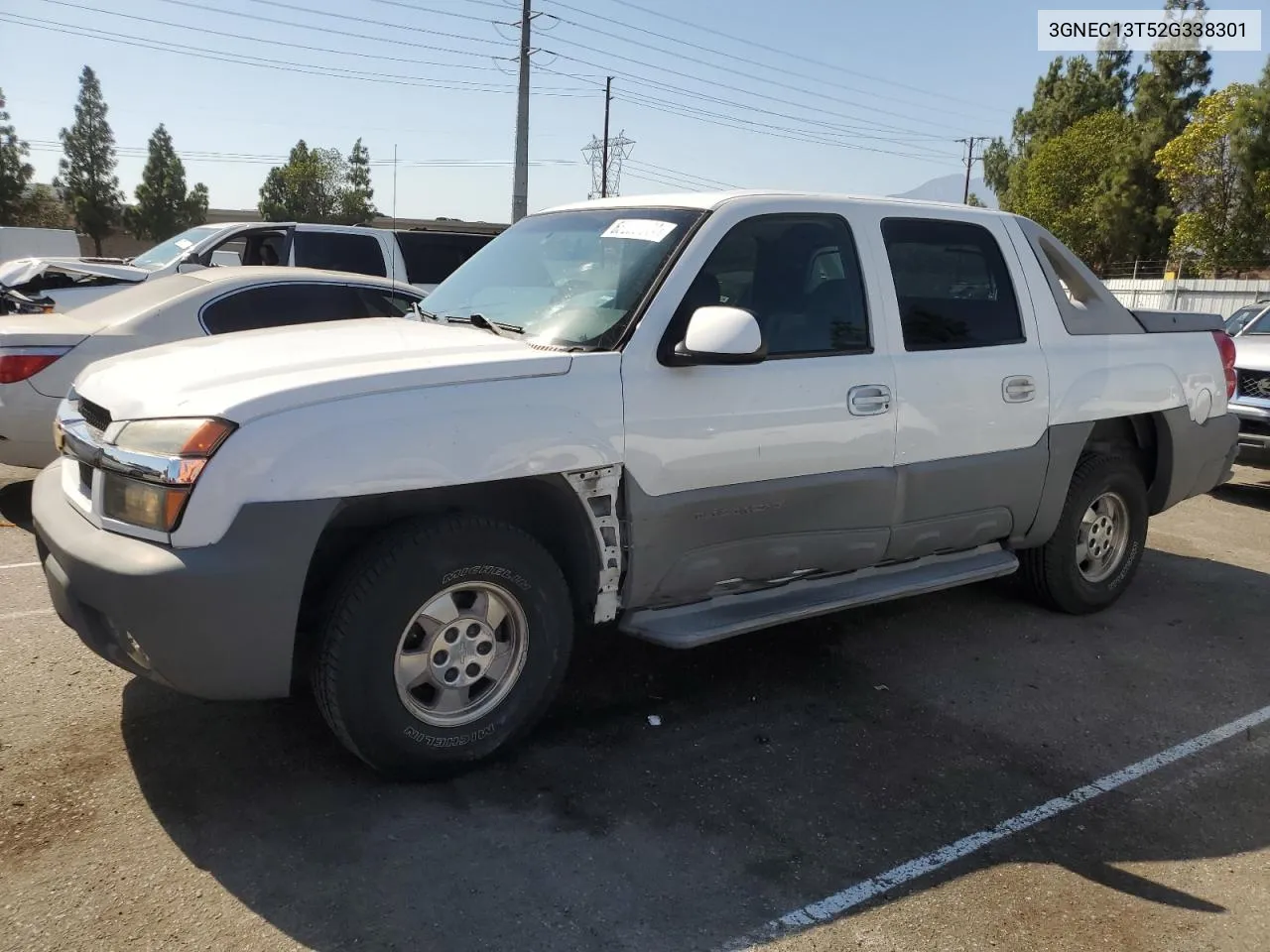 2002 Chevrolet Avalanche C1500 VIN: 3GNEC13T52G338301 Lot: 68586144