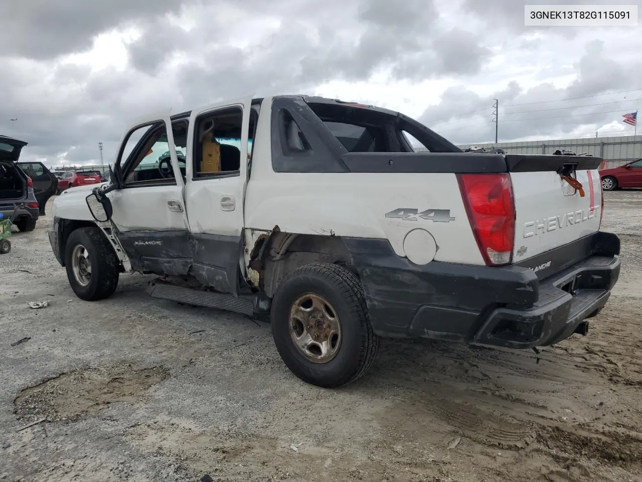 2002 Chevrolet Avalanche K1500 VIN: 3GNEK13T82G115091 Lot: 70299624