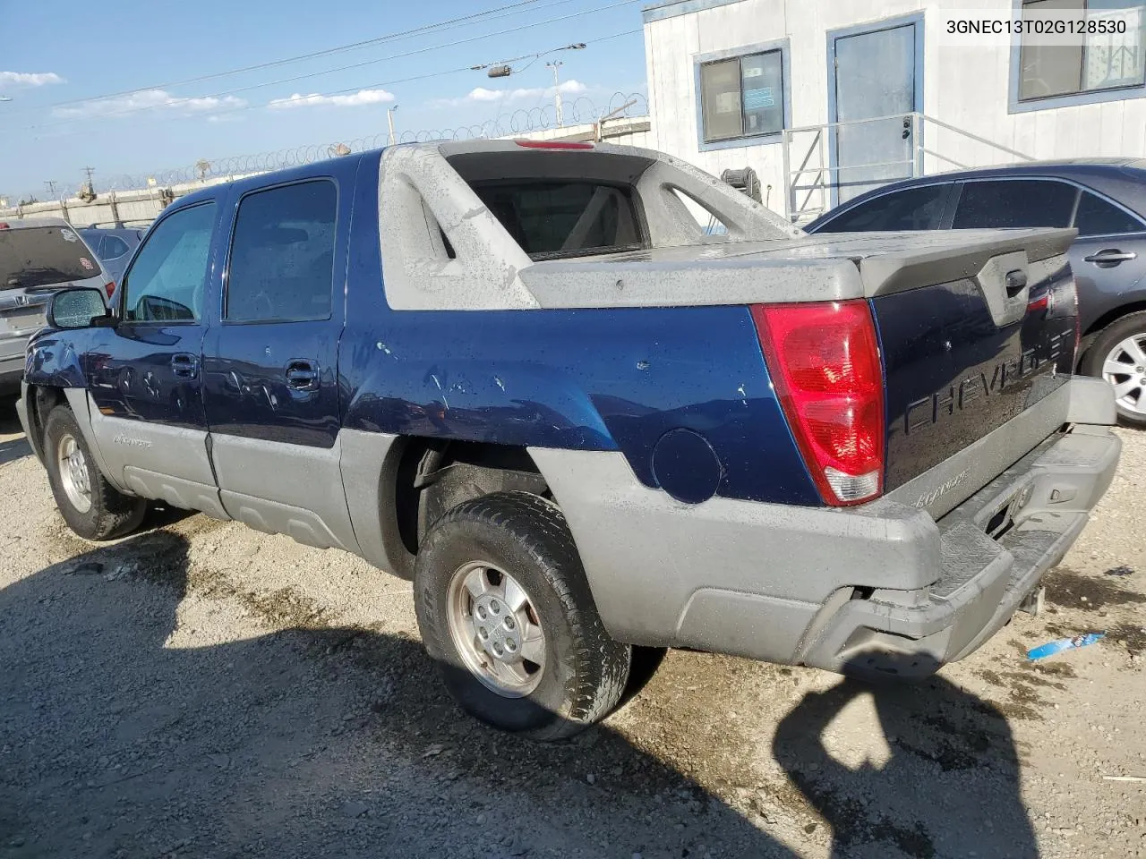 2002 Chevrolet Avalanche C1500 VIN: 3GNEC13T02G128530 Lot: 74016064