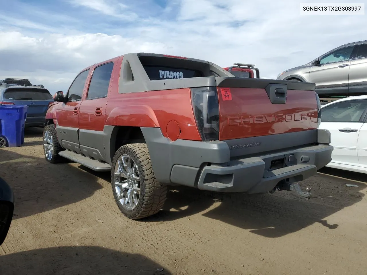 2002 Chevrolet Avalanche K1500 VIN: 3GNEK13TX2G303997 Lot: 76538884