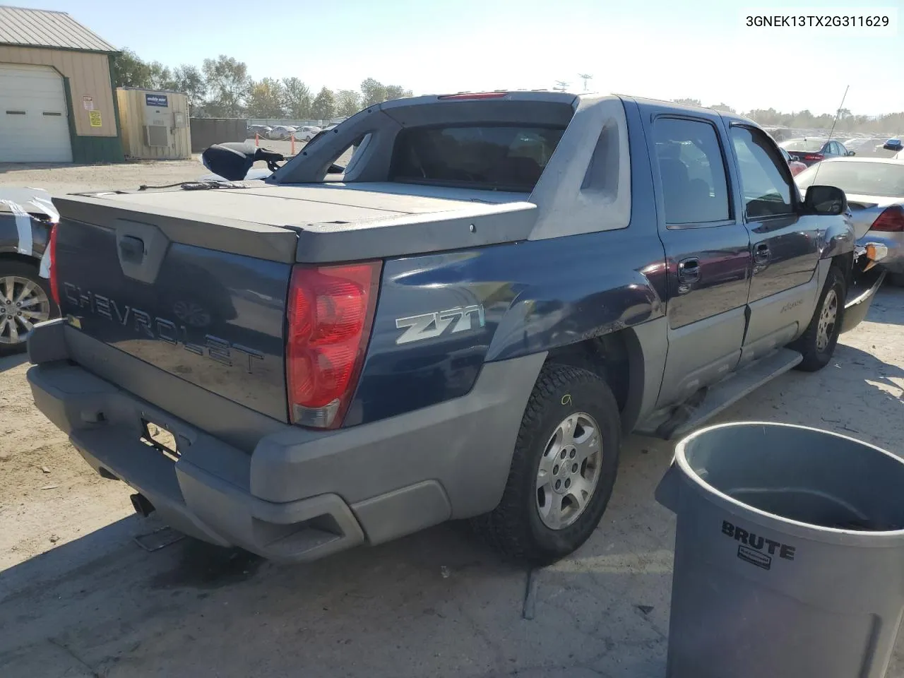 2002 Chevrolet Avalanche K1500 VIN: 3GNEK13TX2G311629 Lot: 76875844