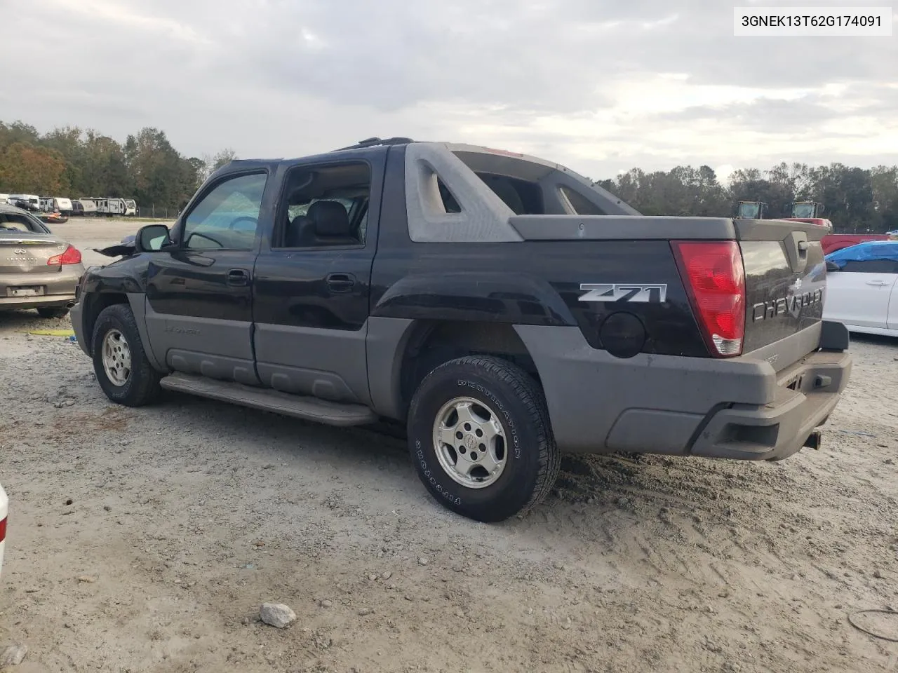 2002 Chevrolet Avalanche K1500 VIN: 3GNEK13T62G174091 Lot: 77542424