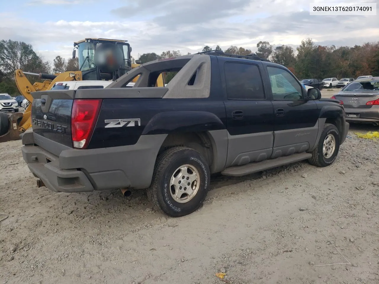 2002 Chevrolet Avalanche K1500 VIN: 3GNEK13T62G174091 Lot: 77542424