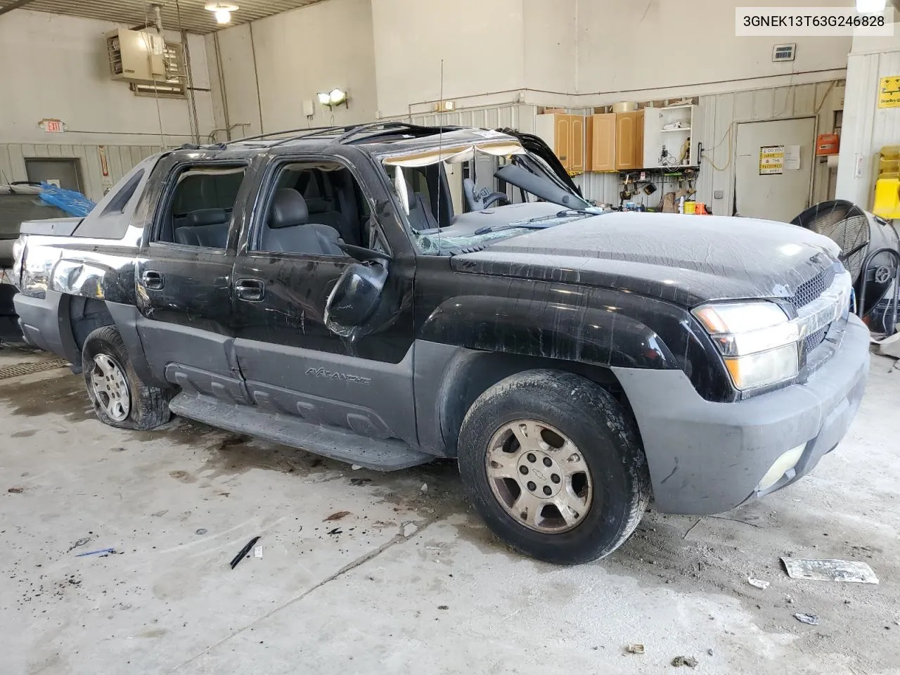 2003 Chevrolet Avalanche K1500 VIN: 3GNEK13T63G246828 Lot: 64102984