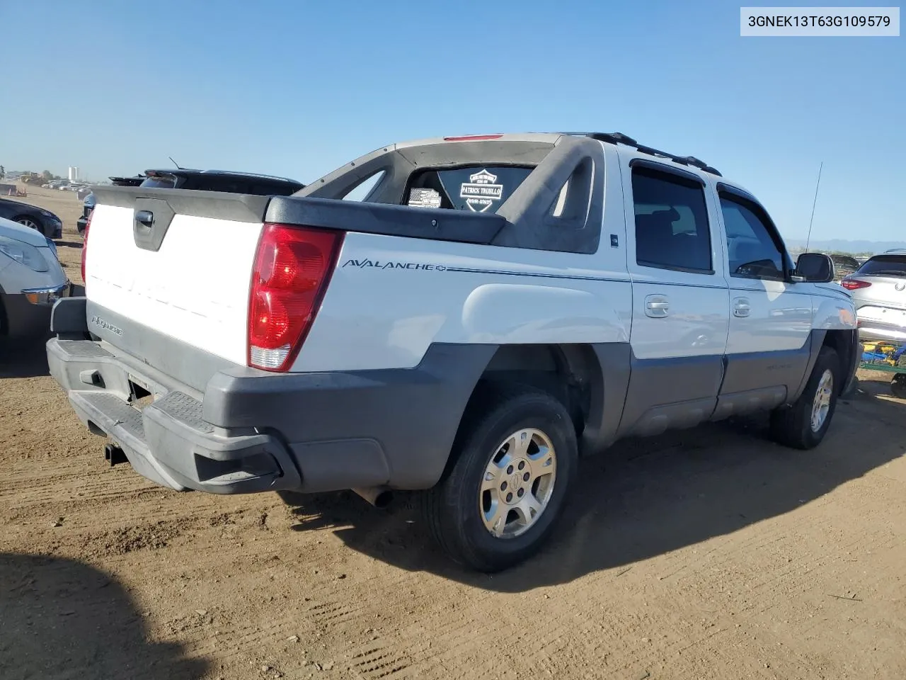 2003 Chevrolet Avalanche K1500 VIN: 3GNEK13T63G109579 Lot: 68898804