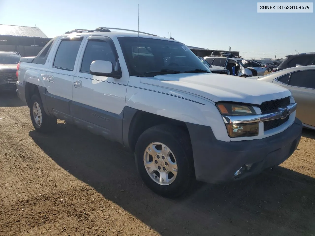 2003 Chevrolet Avalanche K1500 VIN: 3GNEK13T63G109579 Lot: 68898804