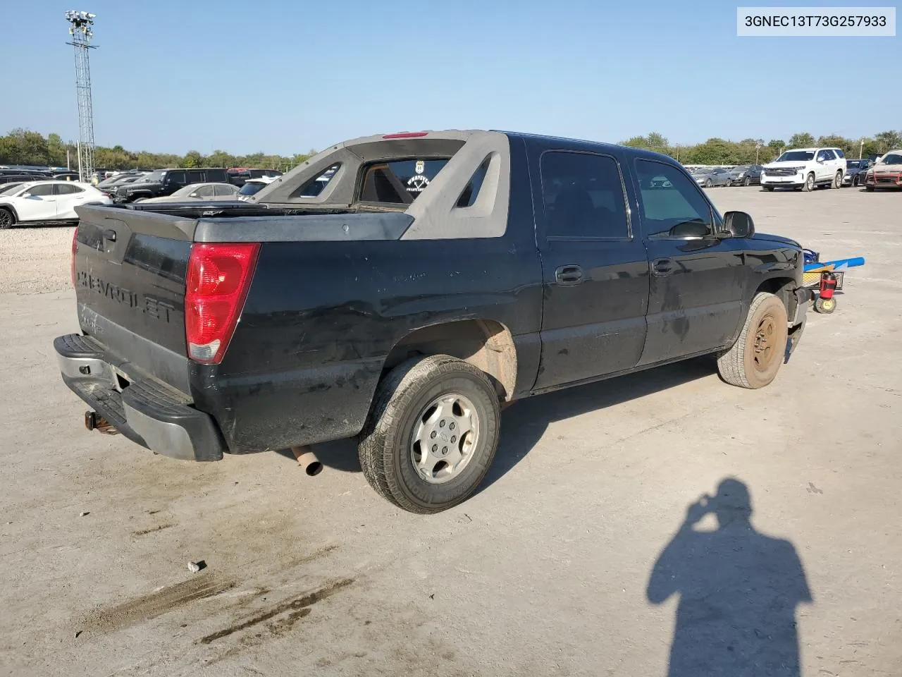 2003 Chevrolet Avalanche C1500 VIN: 3GNEC13T73G257933 Lot: 75076614