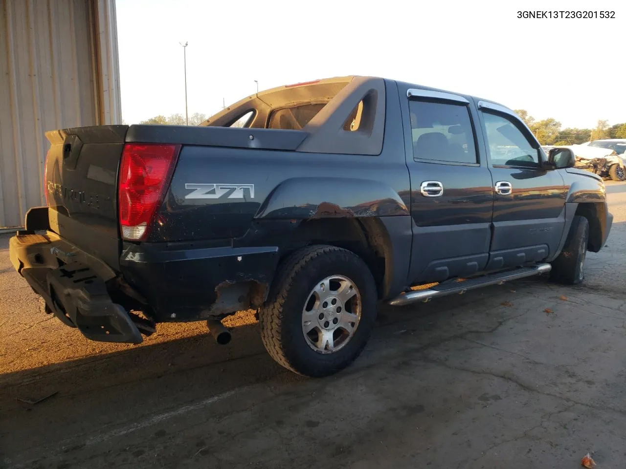 2003 Chevrolet Avalanche K1500 VIN: 3GNEK13T23G201532 Lot: 75597624