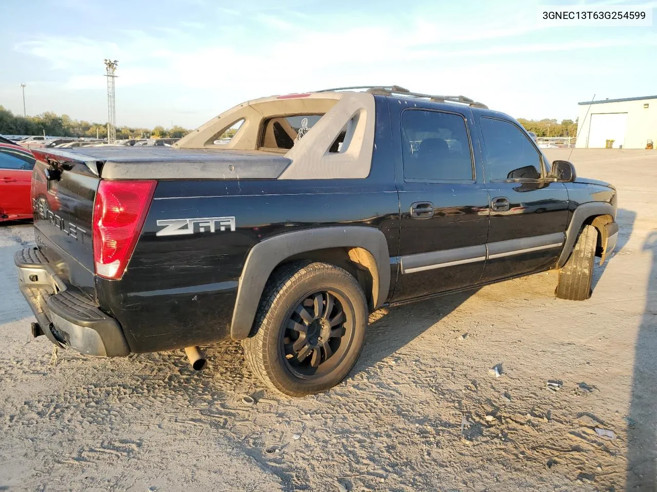 2003 Chevrolet Avalanche C1500 VIN: 3GNEC13T63G254599 Lot: 77036374