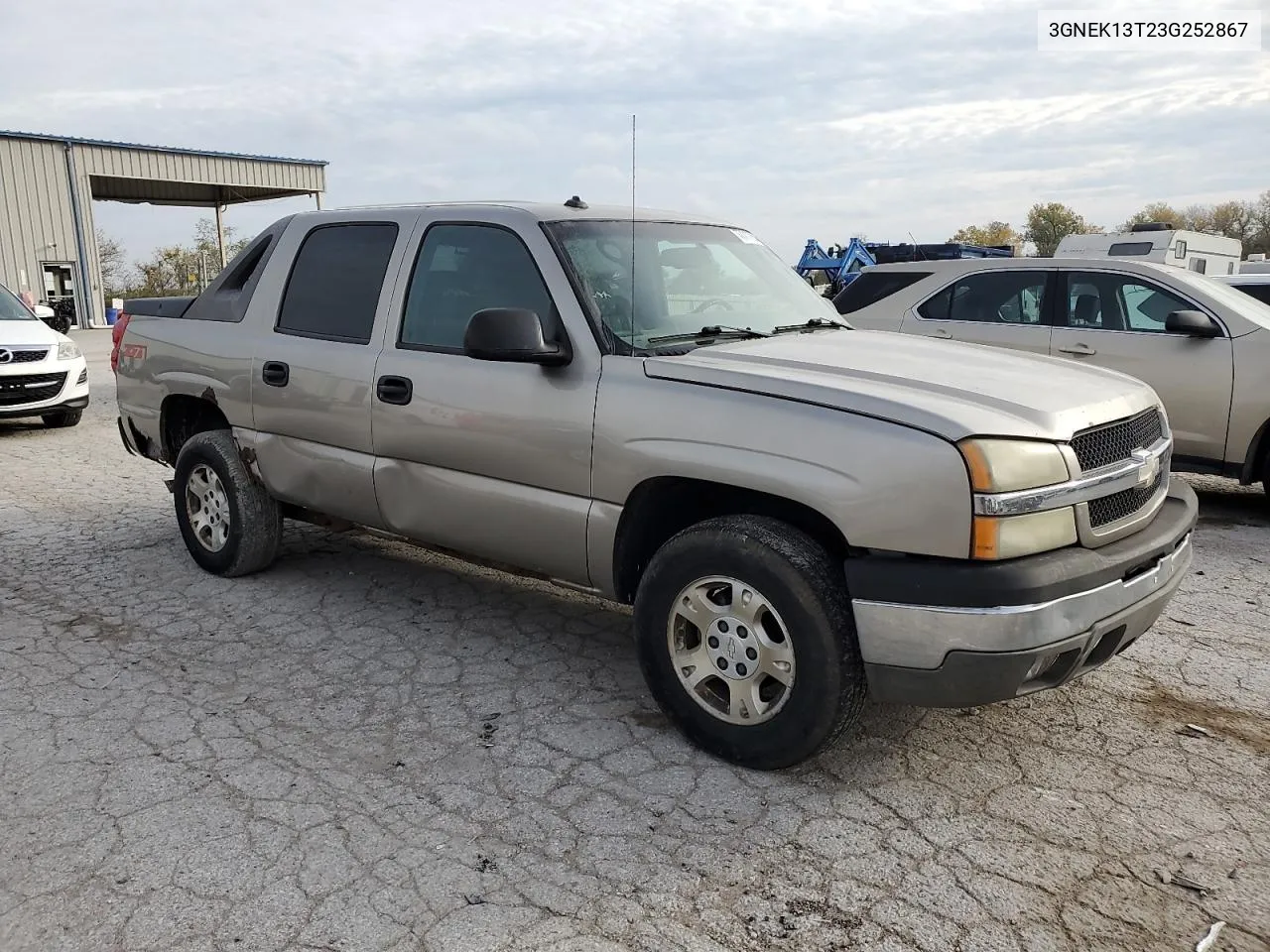 2003 Chevrolet Avalanche K1500 VIN: 3GNEK13T23G252867 Lot: 77711854