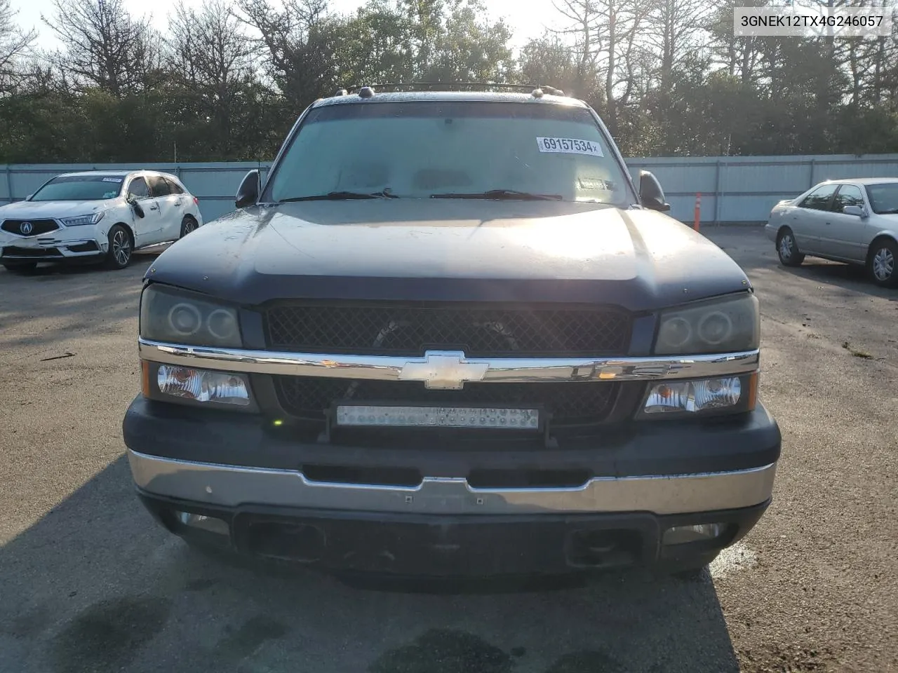 2004 Chevrolet Avalanche K1500 VIN: 3GNEK12TX4G246057 Lot: 69157534