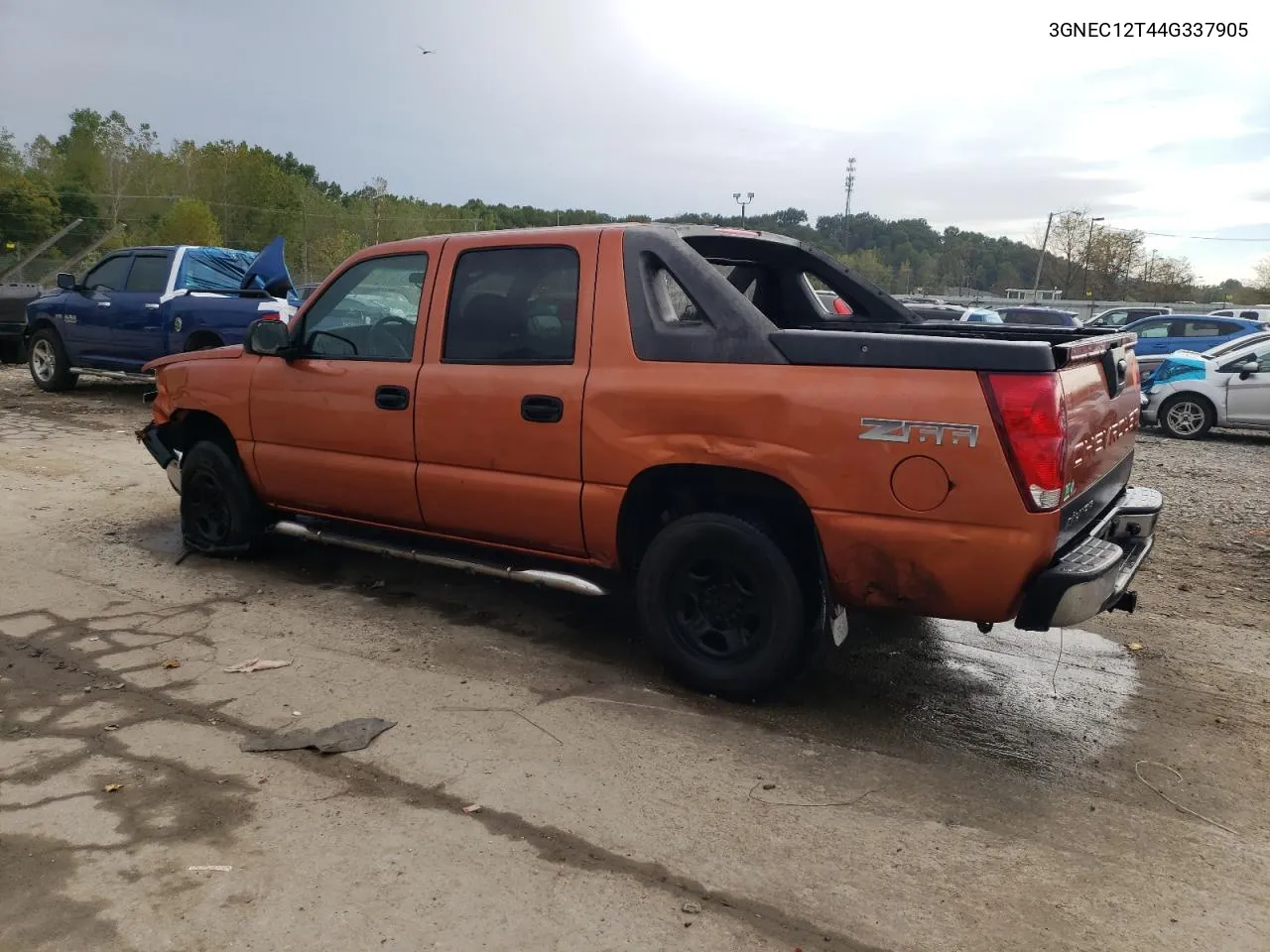 2004 Chevrolet Avalanche C1500 VIN: 3GNEC12T44G337905 Lot: 71874904