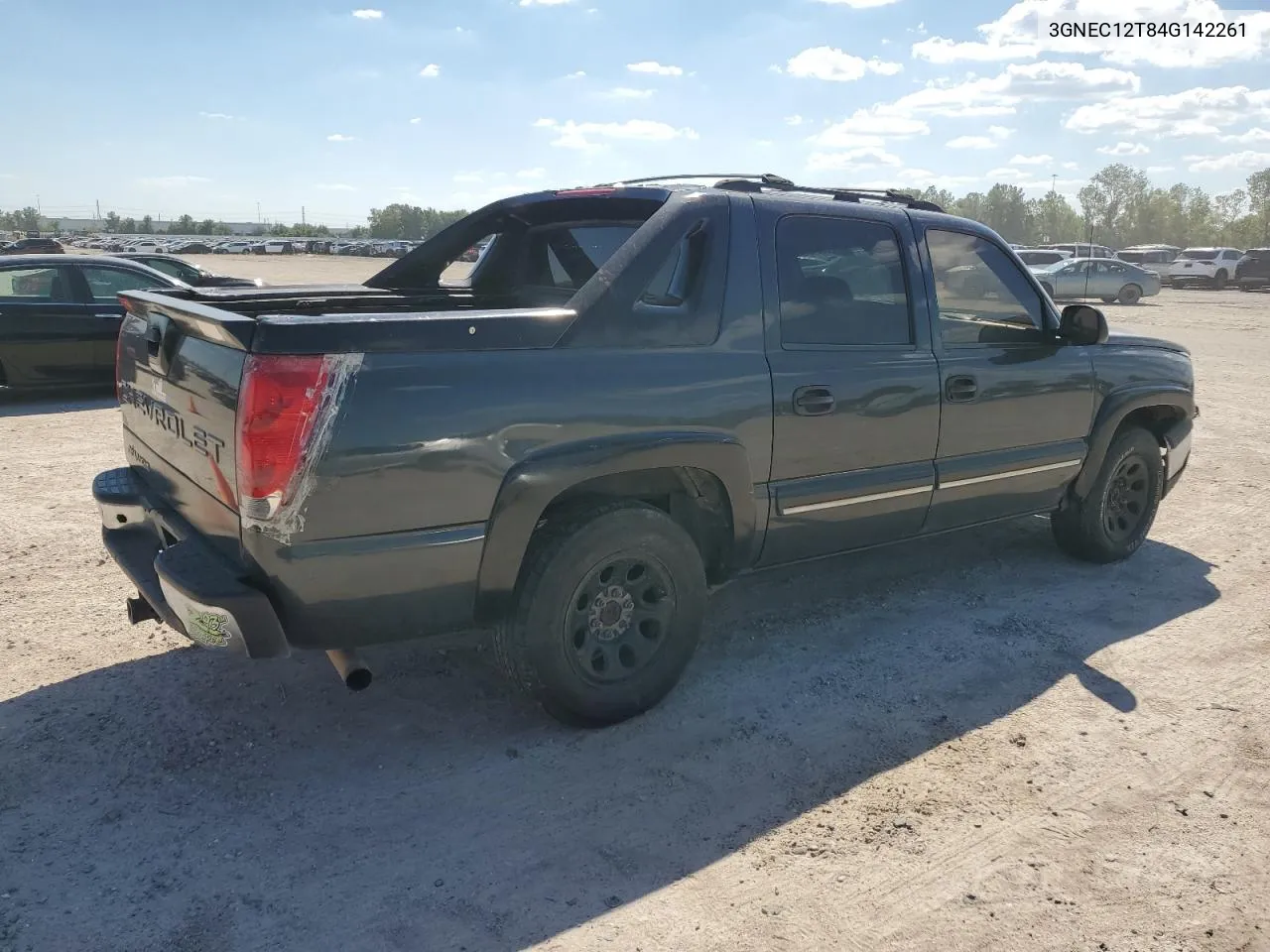 2004 Chevrolet Avalanche C1500 VIN: 3GNEC12T84G142261 Lot: 73523804