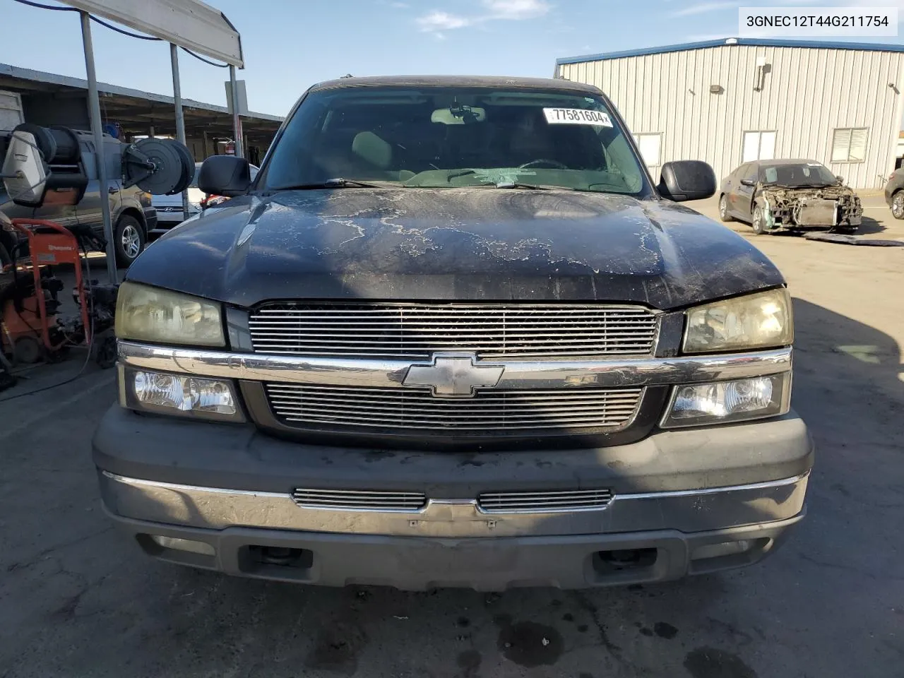 2004 Chevrolet Avalanche C1500 VIN: 3GNEC12T44G211754 Lot: 77581604