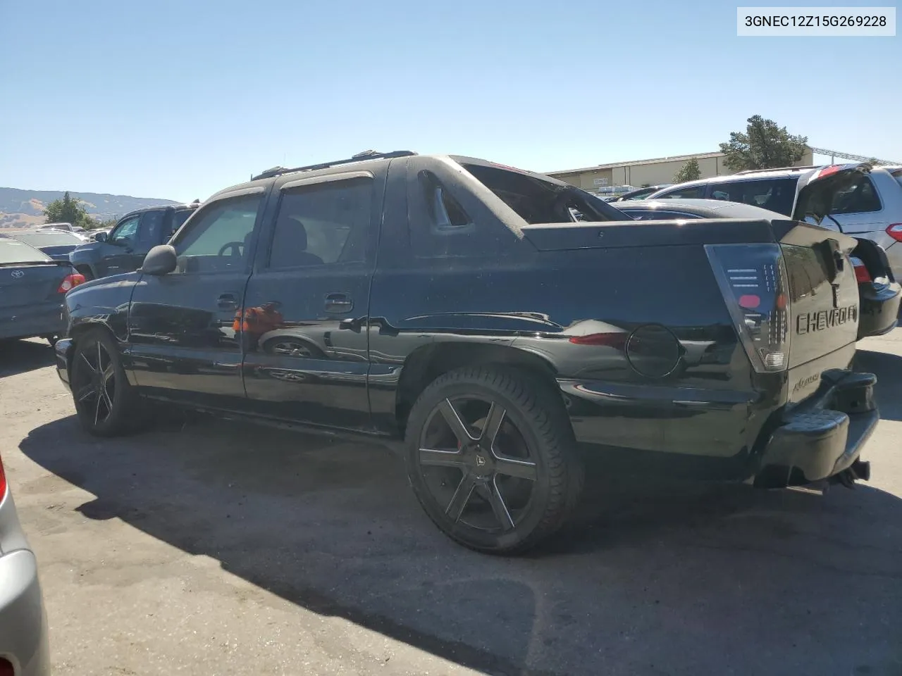 2005 Chevrolet Avalanche C1500 VIN: 3GNEC12Z15G269228 Lot: 67798454