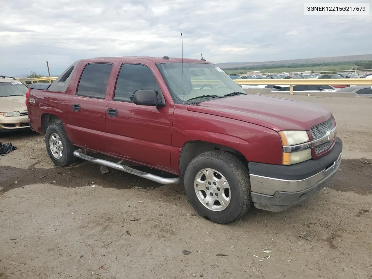 2005 Chevrolet Avalanche K1500 VIN: 3GNEK12Z15G217679 Lot: 69140274