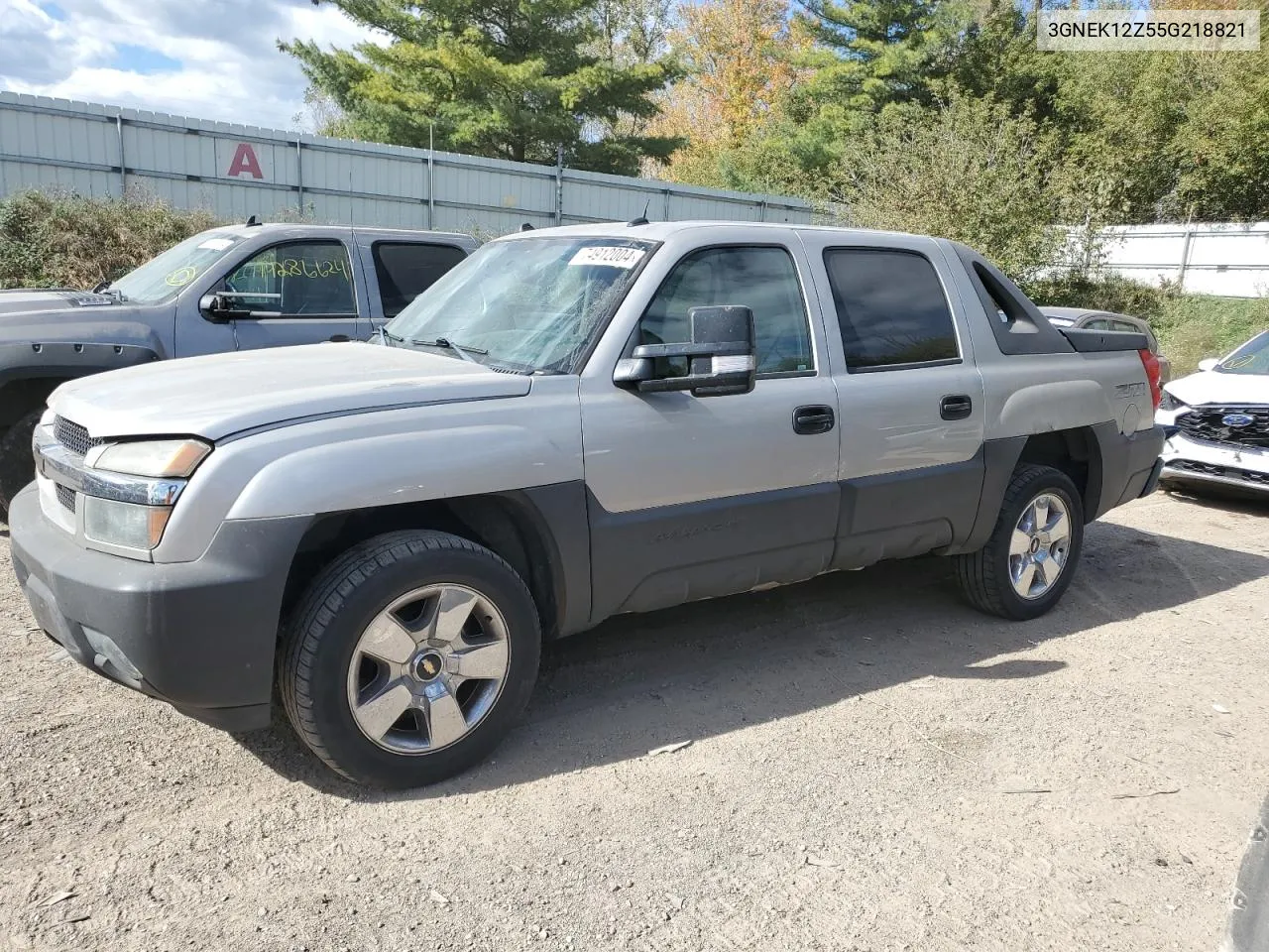 2005 Chevrolet Avalanche K1500 VIN: 3GNEK12Z55G218821 Lot: 74912004