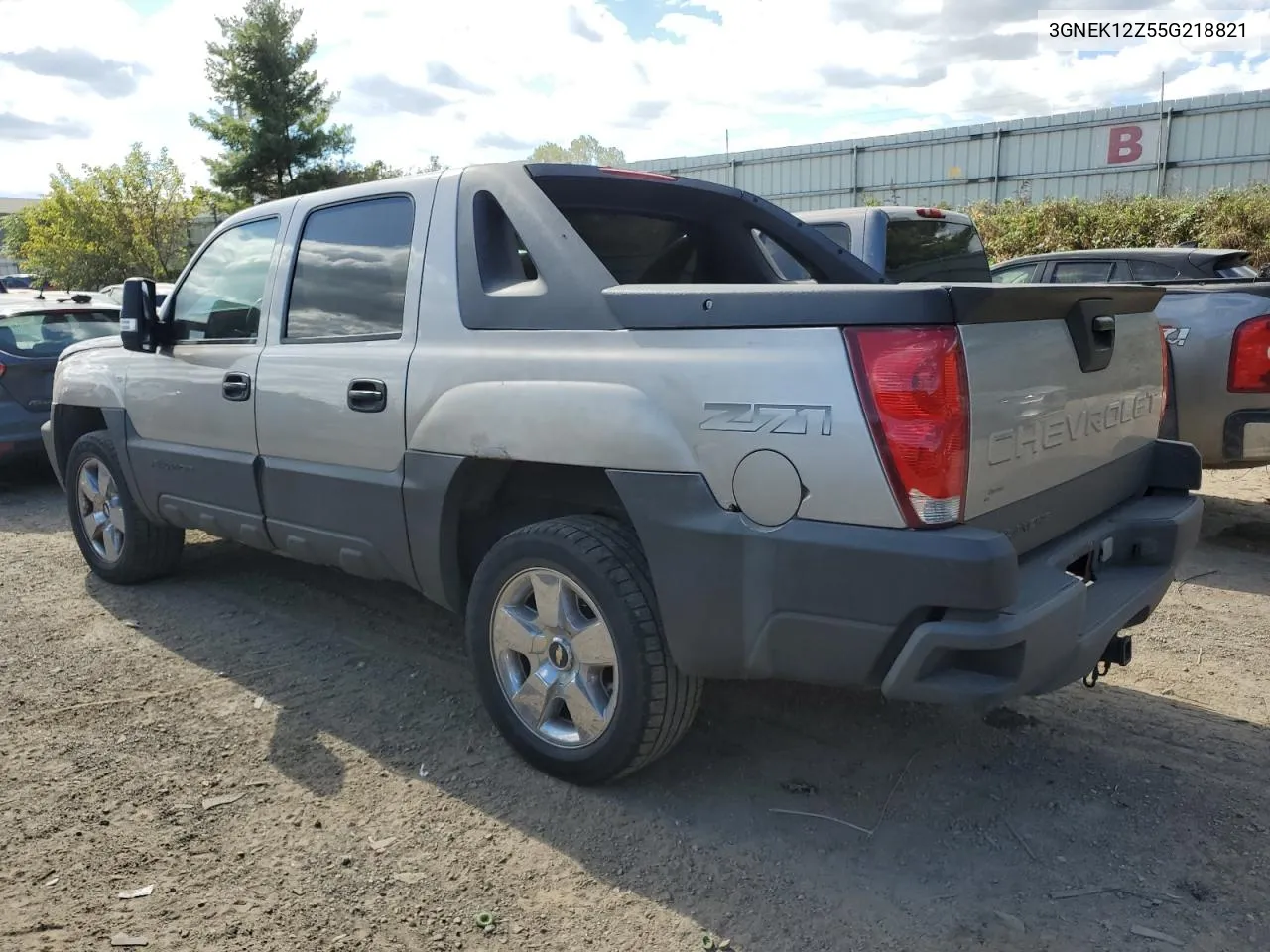 2005 Chevrolet Avalanche K1500 VIN: 3GNEK12Z55G218821 Lot: 74912004