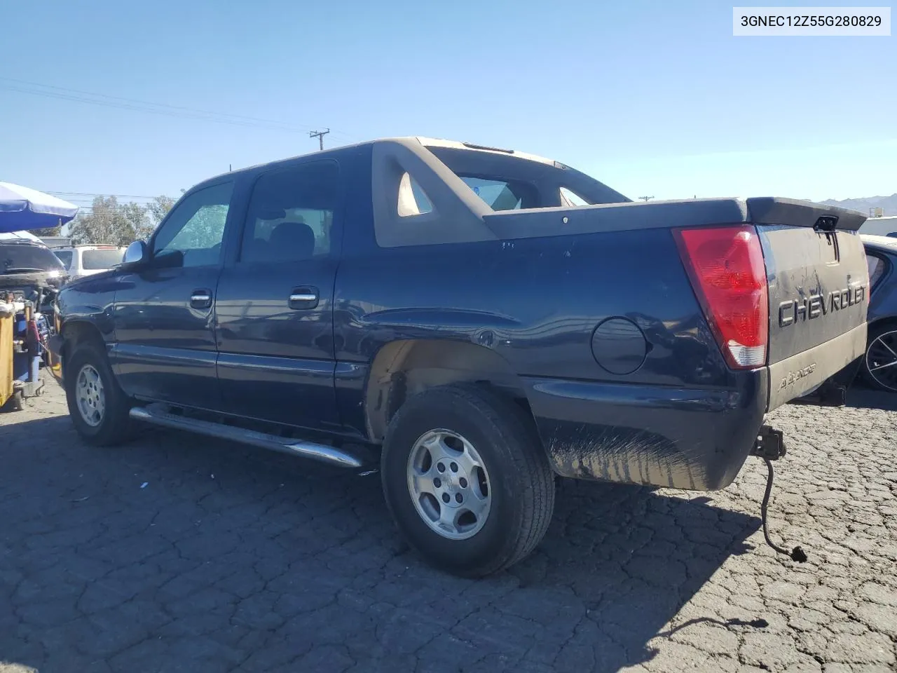 2005 Chevrolet Avalanche C1500 VIN: 3GNEC12Z55G280829 Lot: 77655274