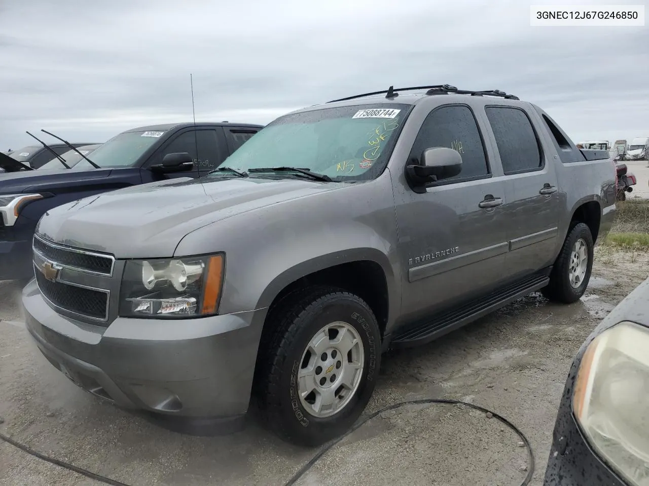 2007 Chevrolet Avalanche C1500 VIN: 3GNEC12J67G246850 Lot: 75088744