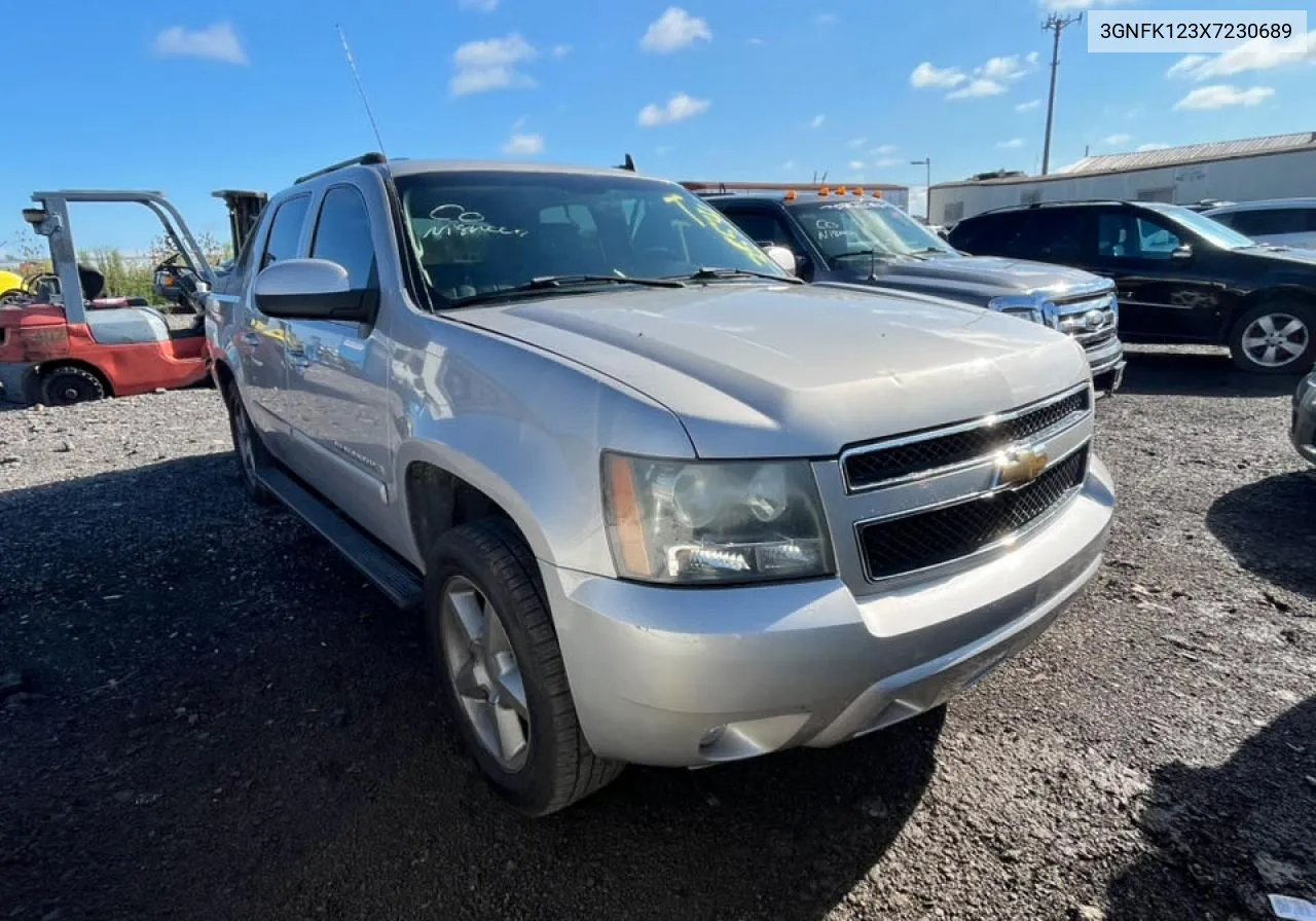 2007 Chevrolet Avalanche VIN: 3GNFK123X7230689 Lot: 77081244