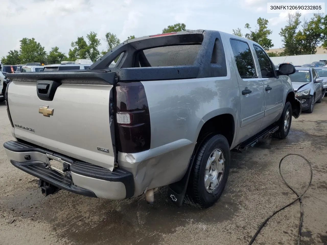 2009 Chevrolet Avalanche K1500 Ls VIN: 3GNFK12069G232805 Lot: 64518854