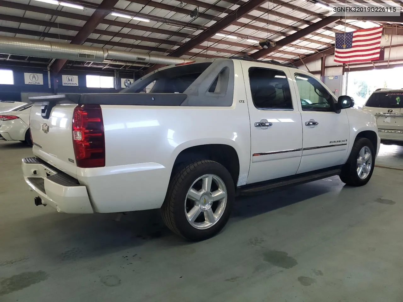 2009 Chevrolet Avalanche K1500 Ltz VIN: 3GNFK32019G226115 Lot: 71314014