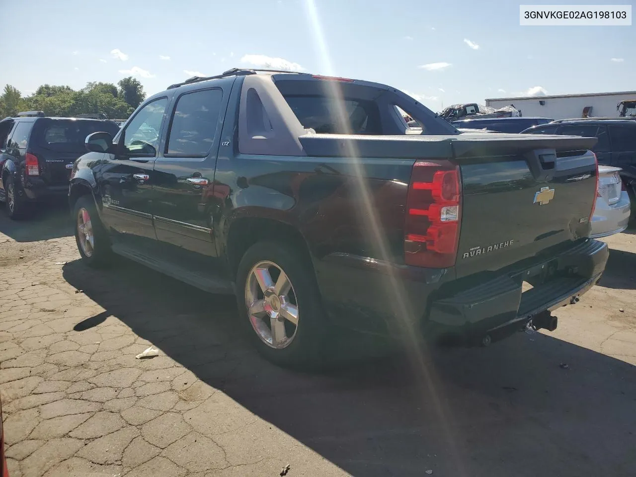 3GNVKGE02AG198103 2010 Chevrolet Avalanche Ltz