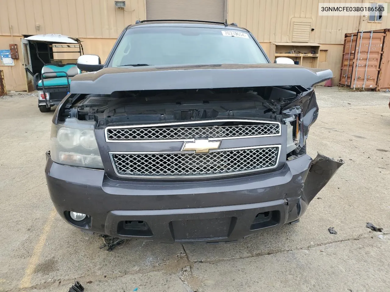 2011 Chevrolet Avalanche Lt VIN: 3GNMCFE03BG186563 Lot: 70310654