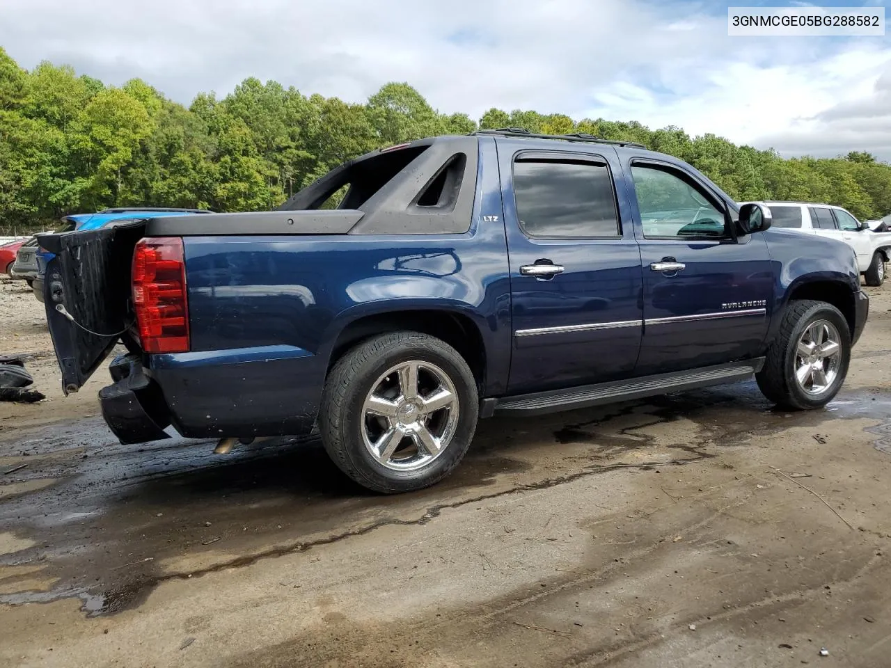 3GNMCGE05BG288582 2011 Chevrolet Avalanche Ltz