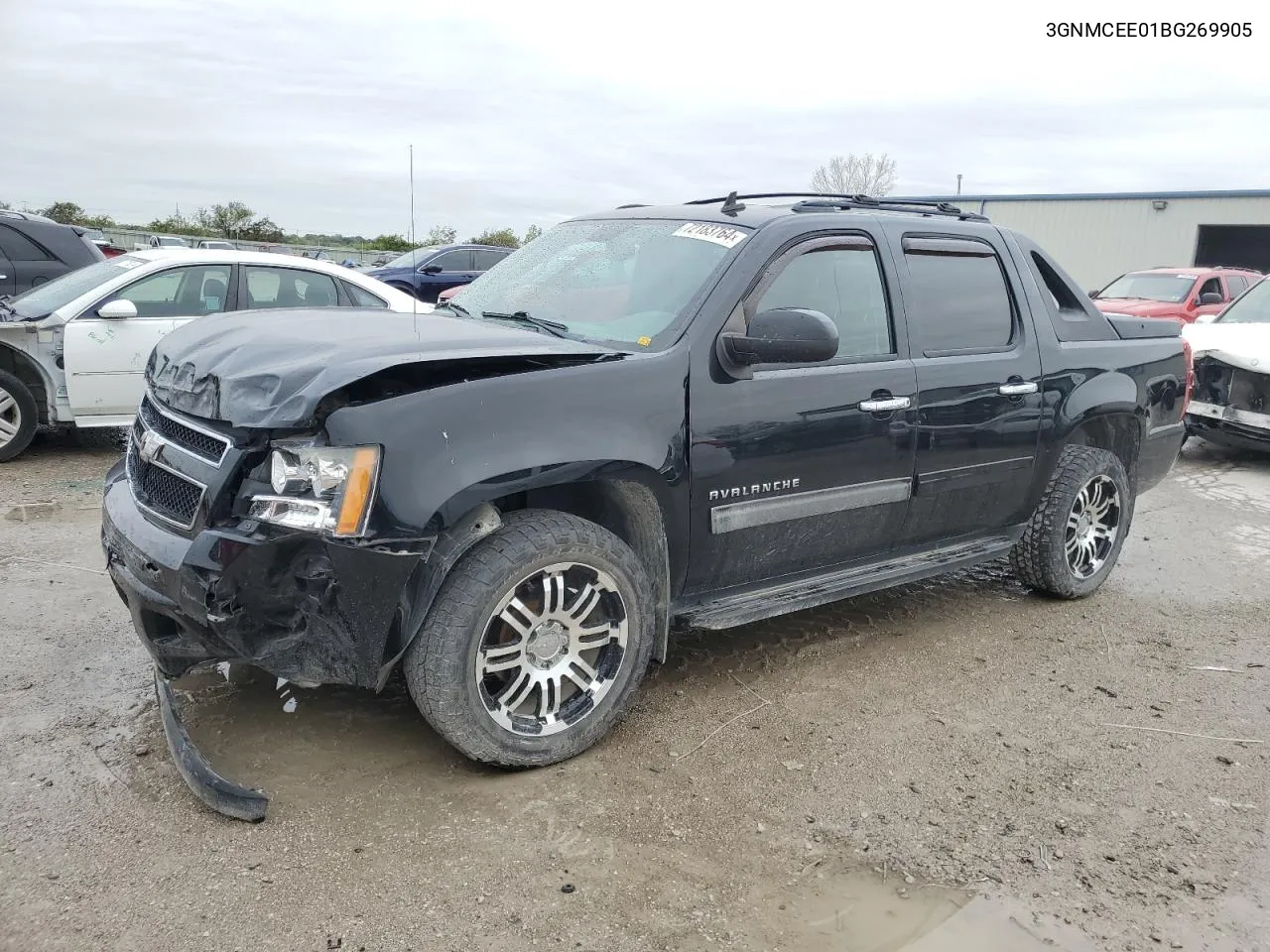 3GNMCEE01BG269905 2011 Chevrolet Avalanche Ls