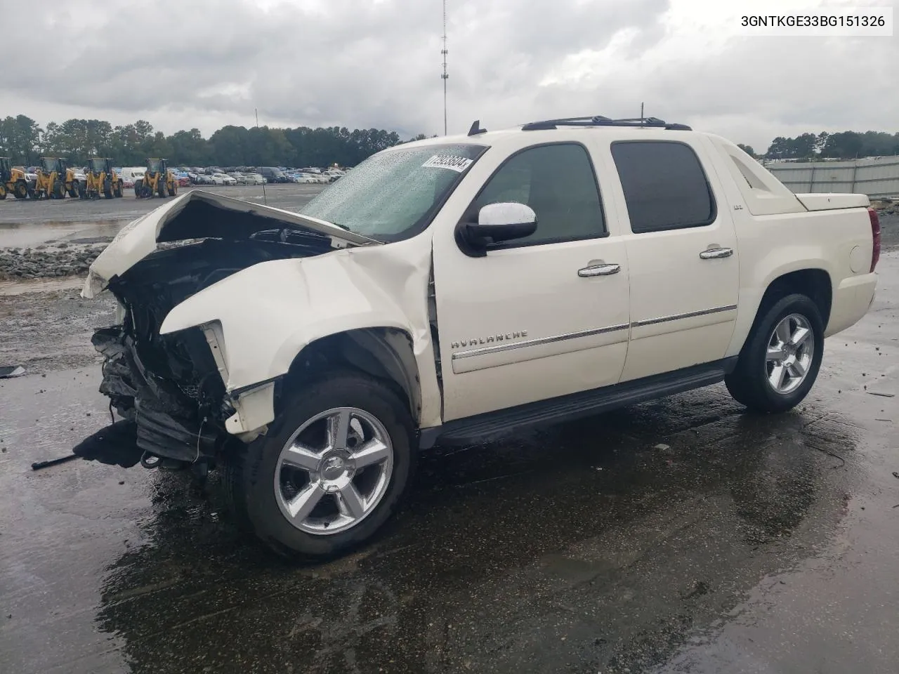 2011 Chevrolet Avalanche Ltz VIN: 3GNTKGE33BG151326 Lot: 72923604