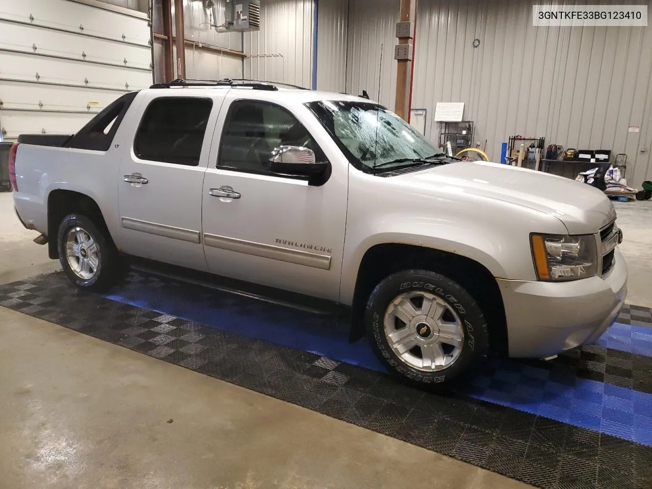 2011 Chevrolet Avalanche Lt VIN: 3GNTKFE33BG123410 Lot: 73465474