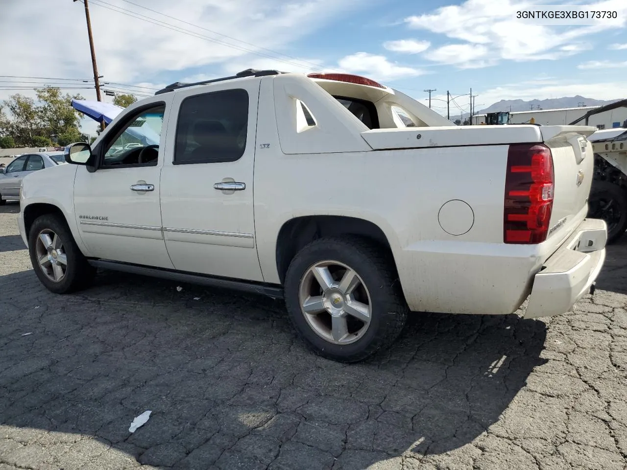 3GNTKGE3XBG173730 2011 Chevrolet Avalanche Ltz