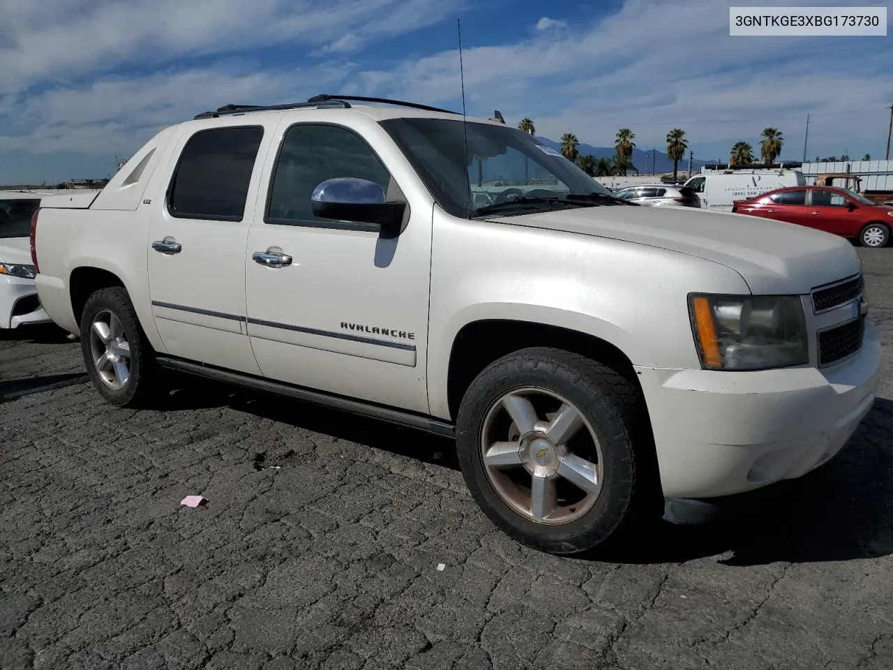 3GNTKGE3XBG173730 2011 Chevrolet Avalanche Ltz