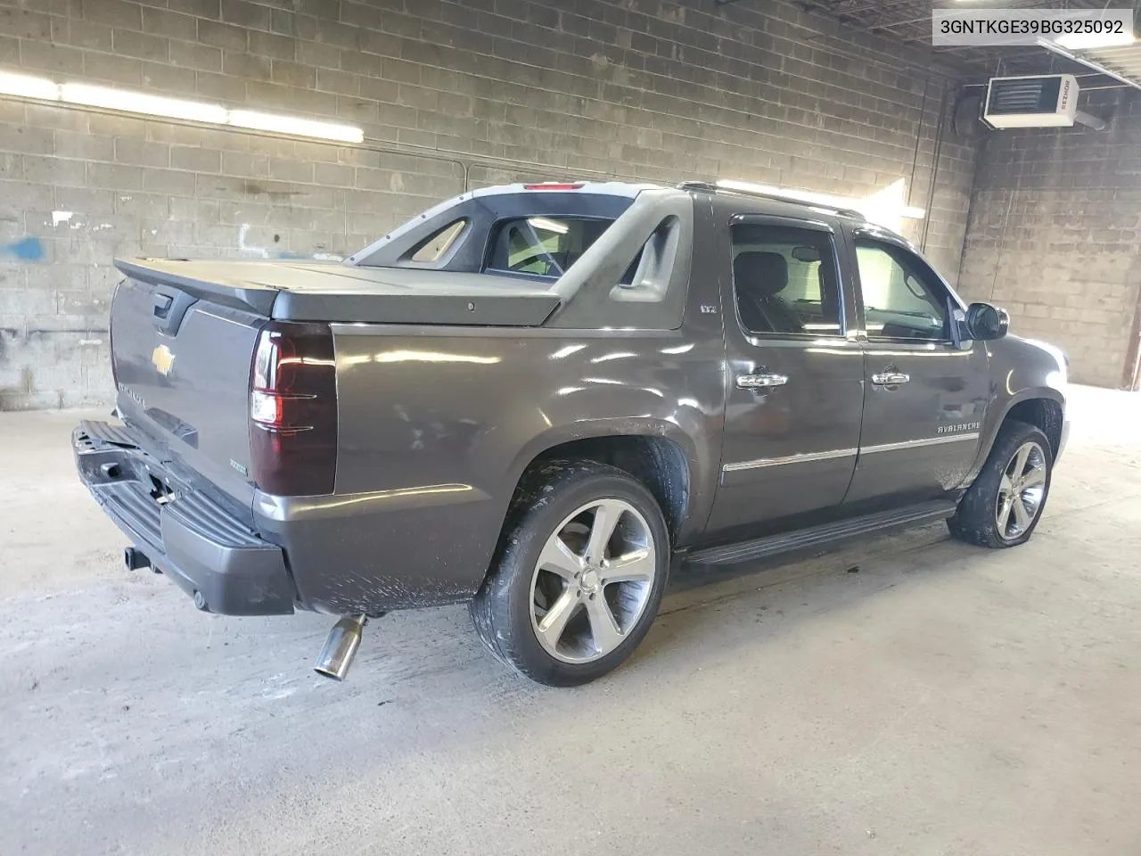 2011 Chevrolet Avalanche Ltz VIN: 3GNTKGE39BG325092 Lot: 79598444