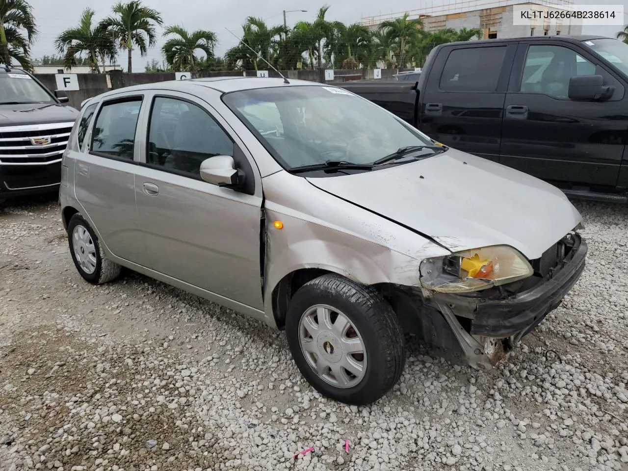 2004 Chevrolet Aveo Ls VIN: KL1TJ62664B238614 Lot: 79637424