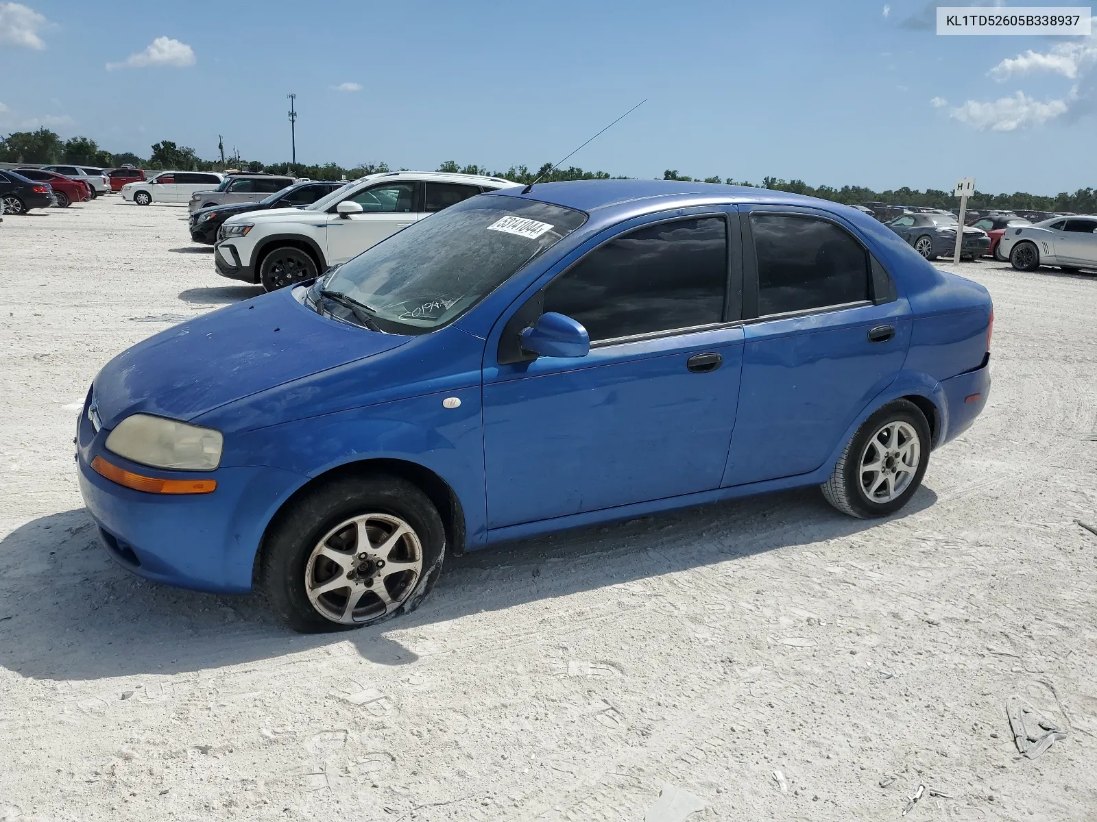 2005 Chevrolet Aveo Base VIN: KL1TD52605B338937 Lot: 53141044